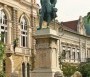 Az ország első egész alakos Kossuth szobra a miskolci Erzsébet téren