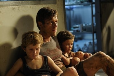   - A lehetetlen - The Impossible