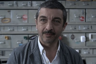   - Kínai, elvitelre - Un cuento chino