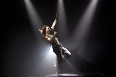   - Mindörökké rock - Rock of Ages