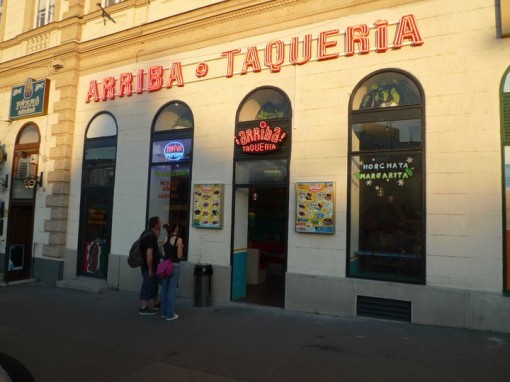 Utcakép  - Arriba Széna tér