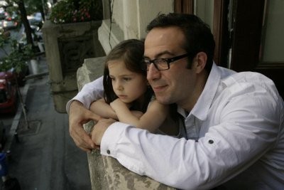   - Mindenki a mennybe megy - Toată lumea din familia noastră